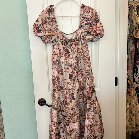Floral Puff Sleeve Square Neck Midi Dress - Picture 3 of 6